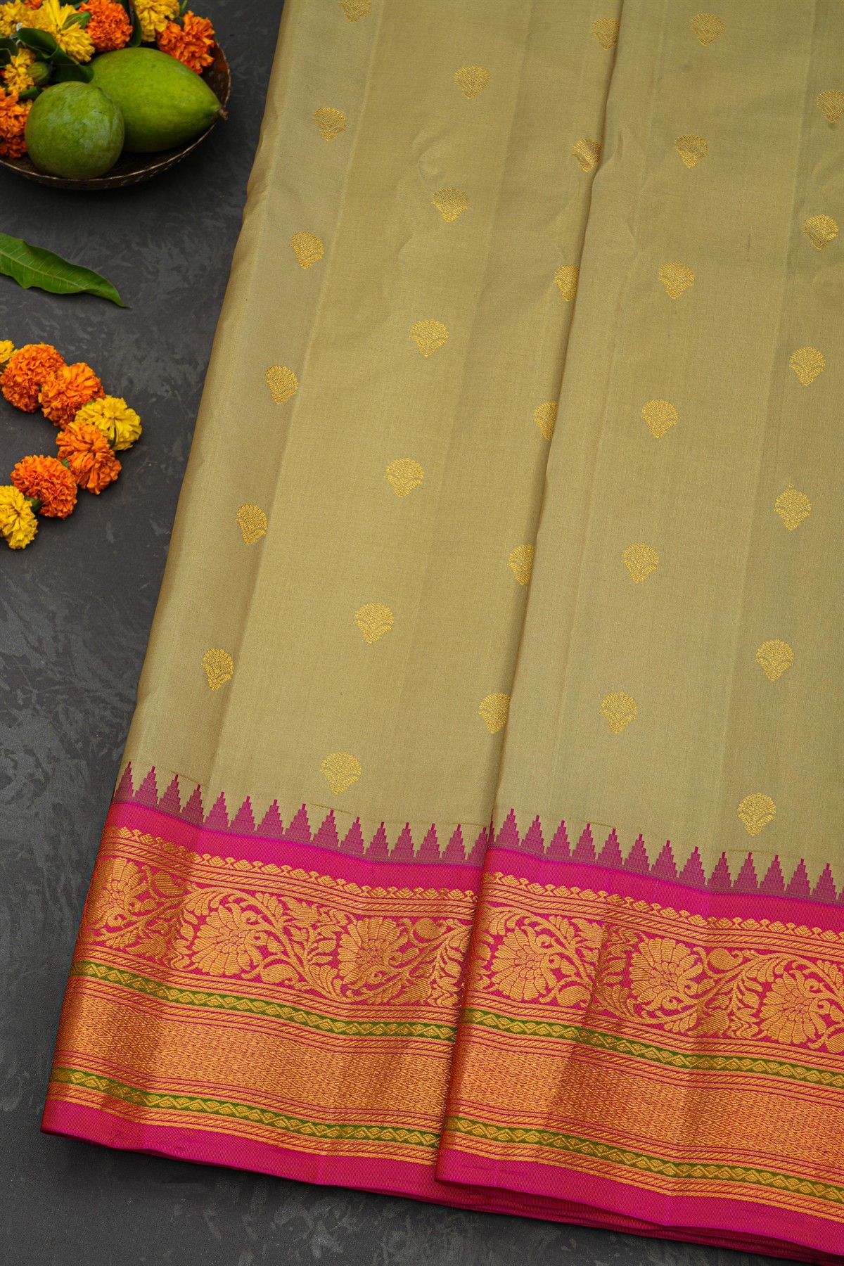 Gadwal Silk Beige Saree