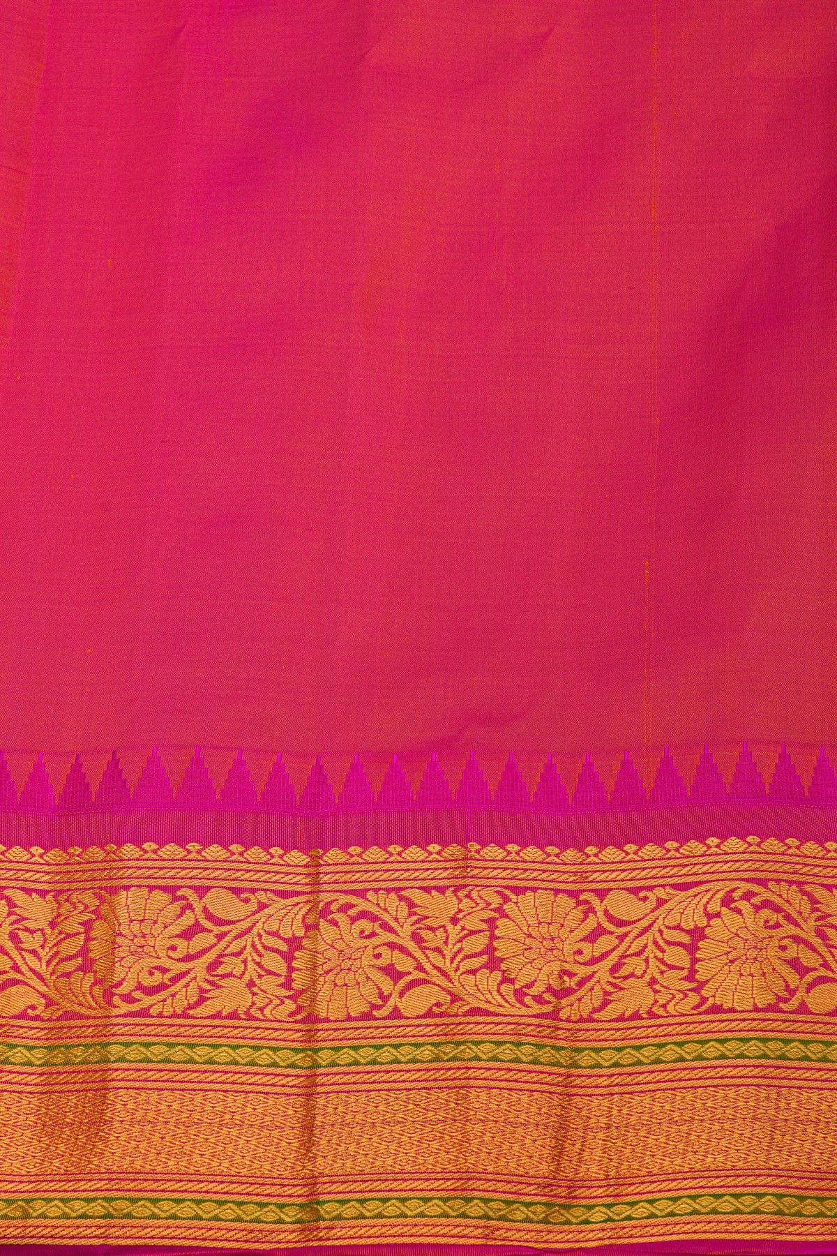 Gadwal Silk Beige Saree