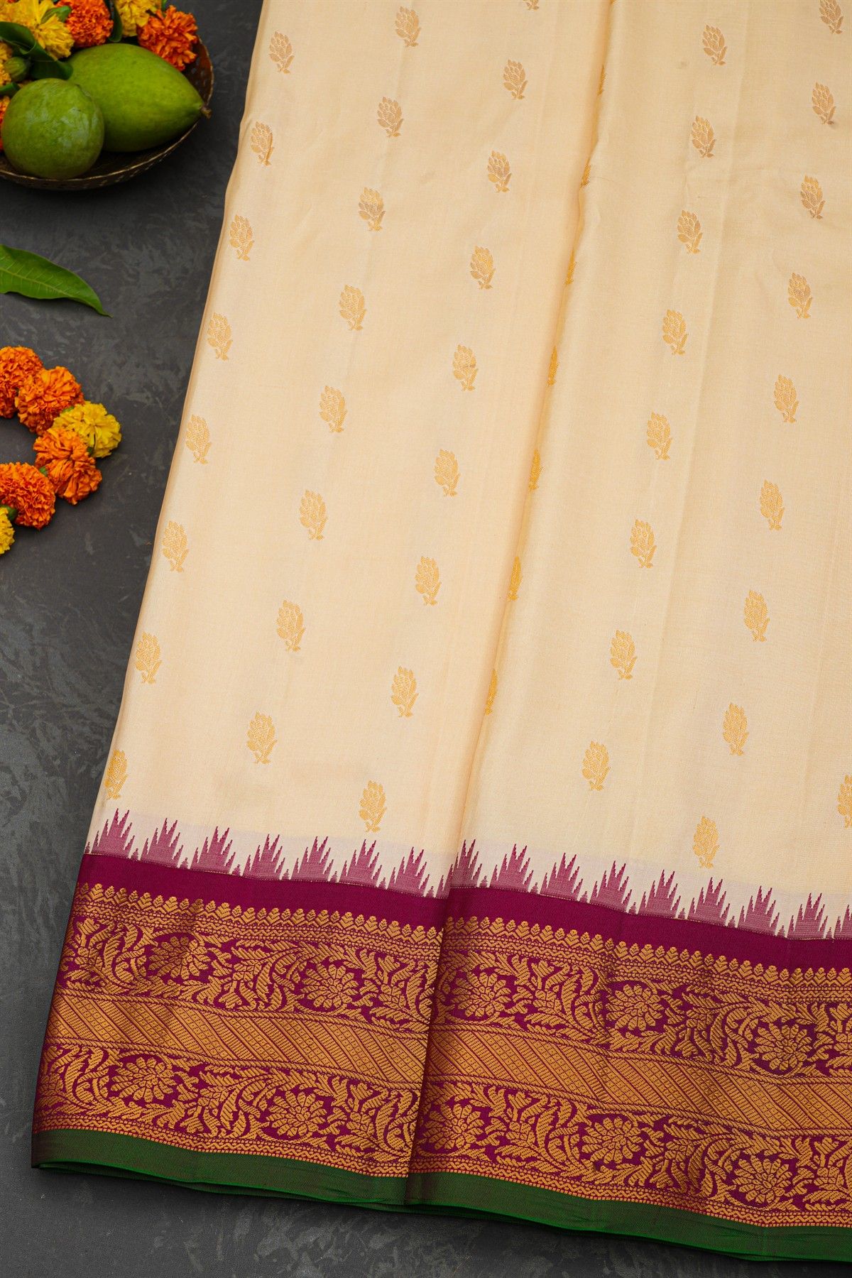 Gadwal Silk Off White Saree