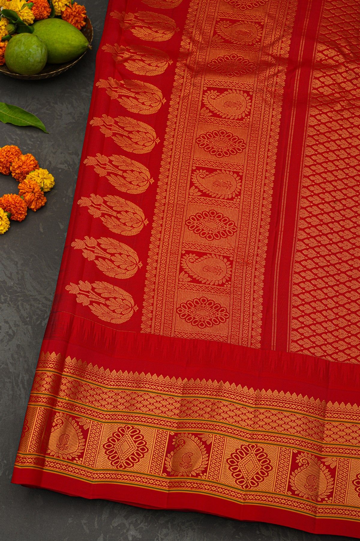 Gadwal Silk Black Saree