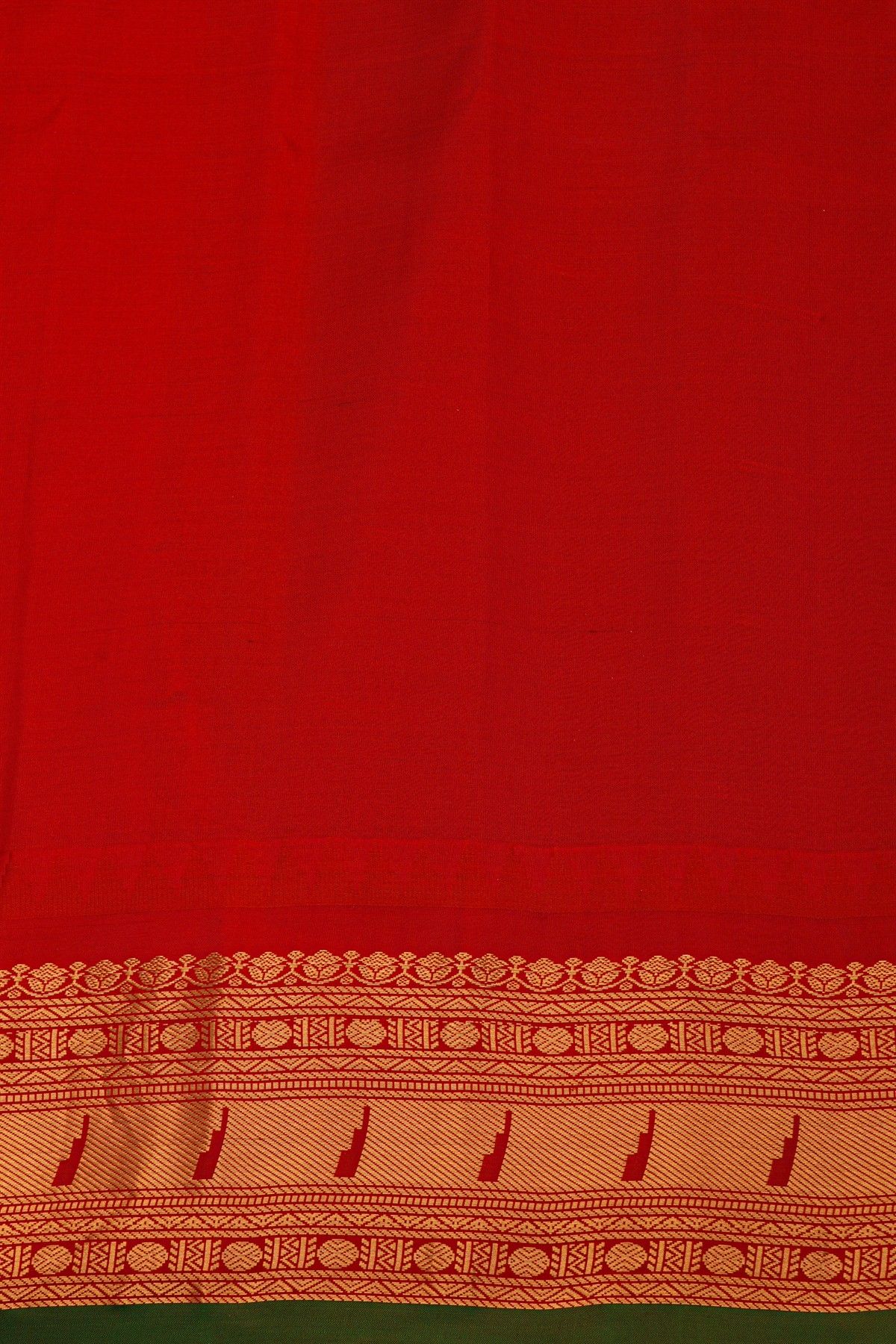 Gadwal Raw Silk Grey Saree