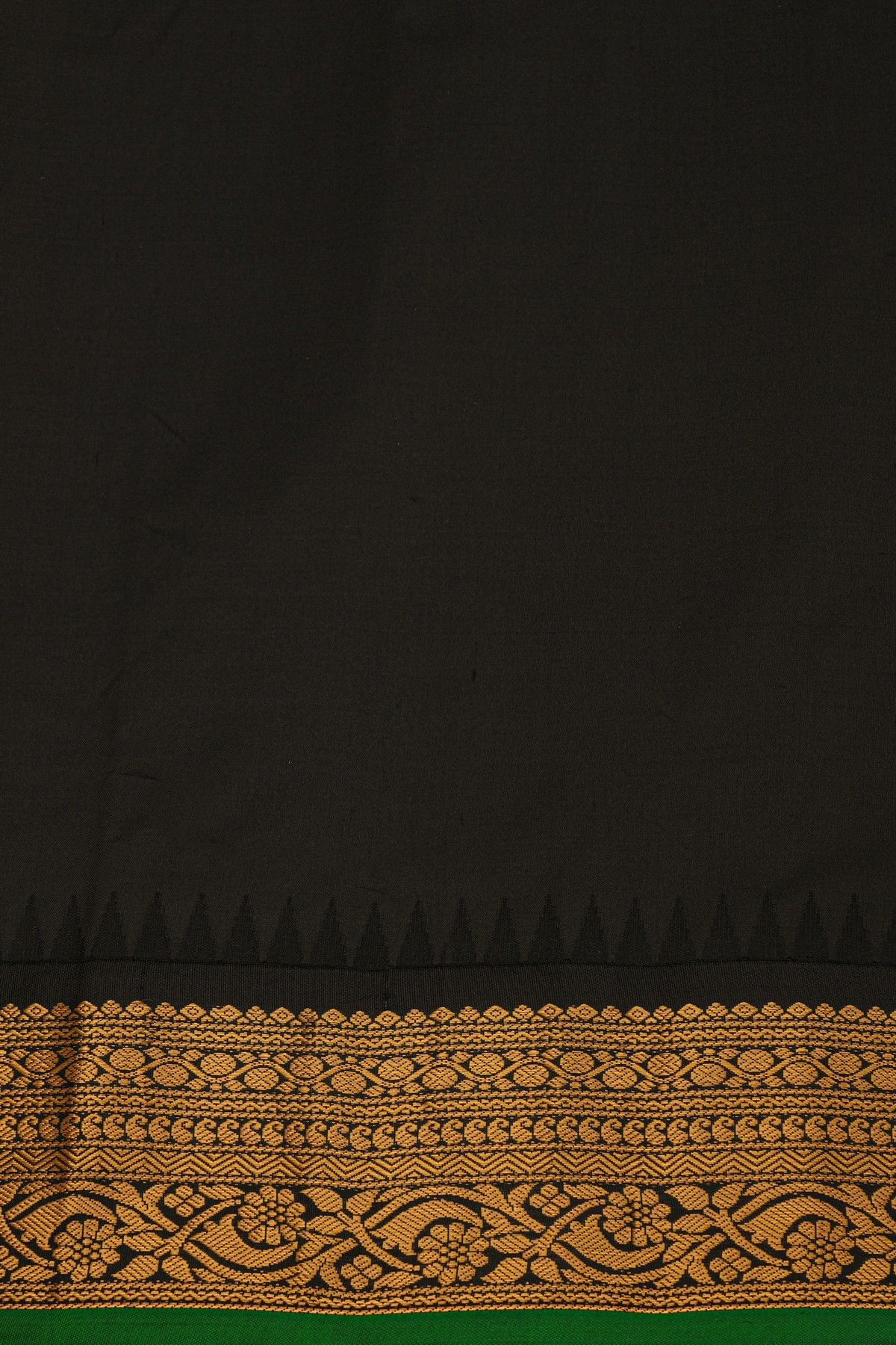 Gadwal Silk Grey Saree