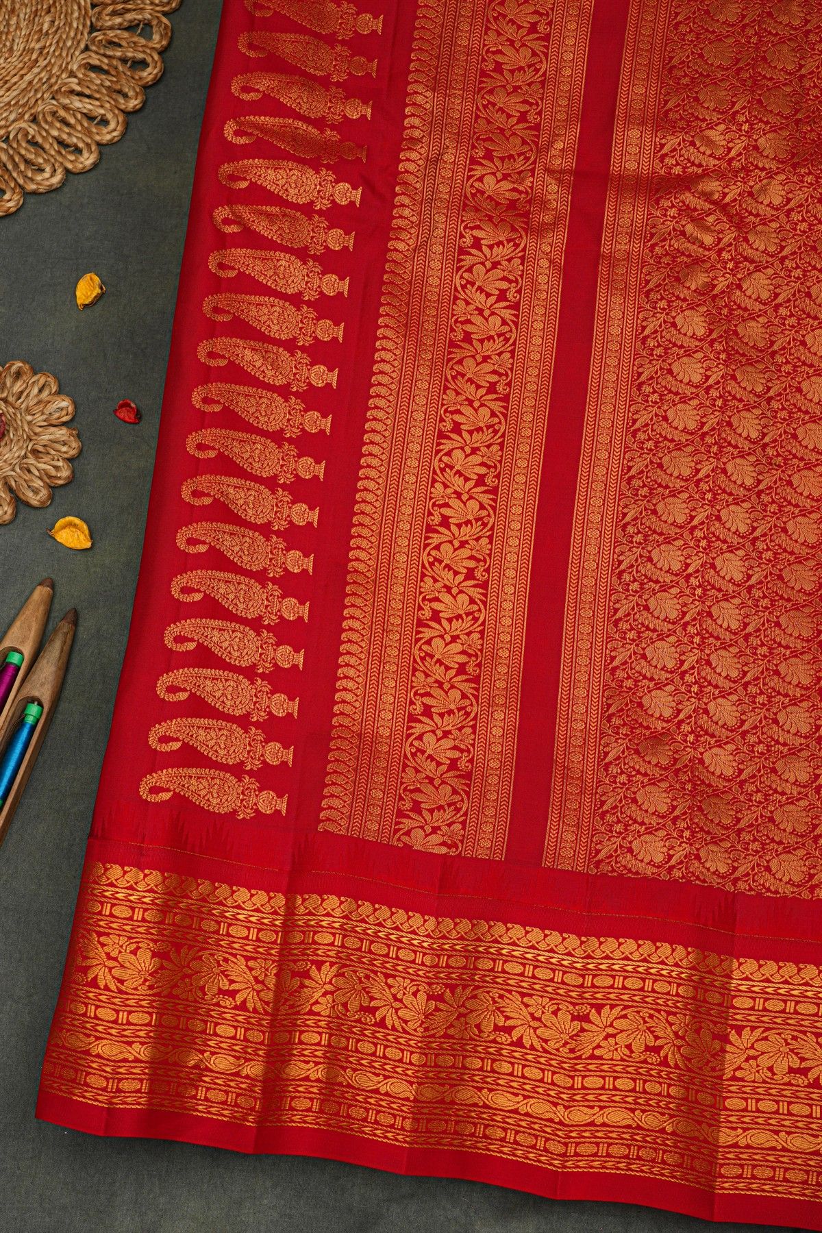 Gadwal Silk Ganga Jamuna Black Saree