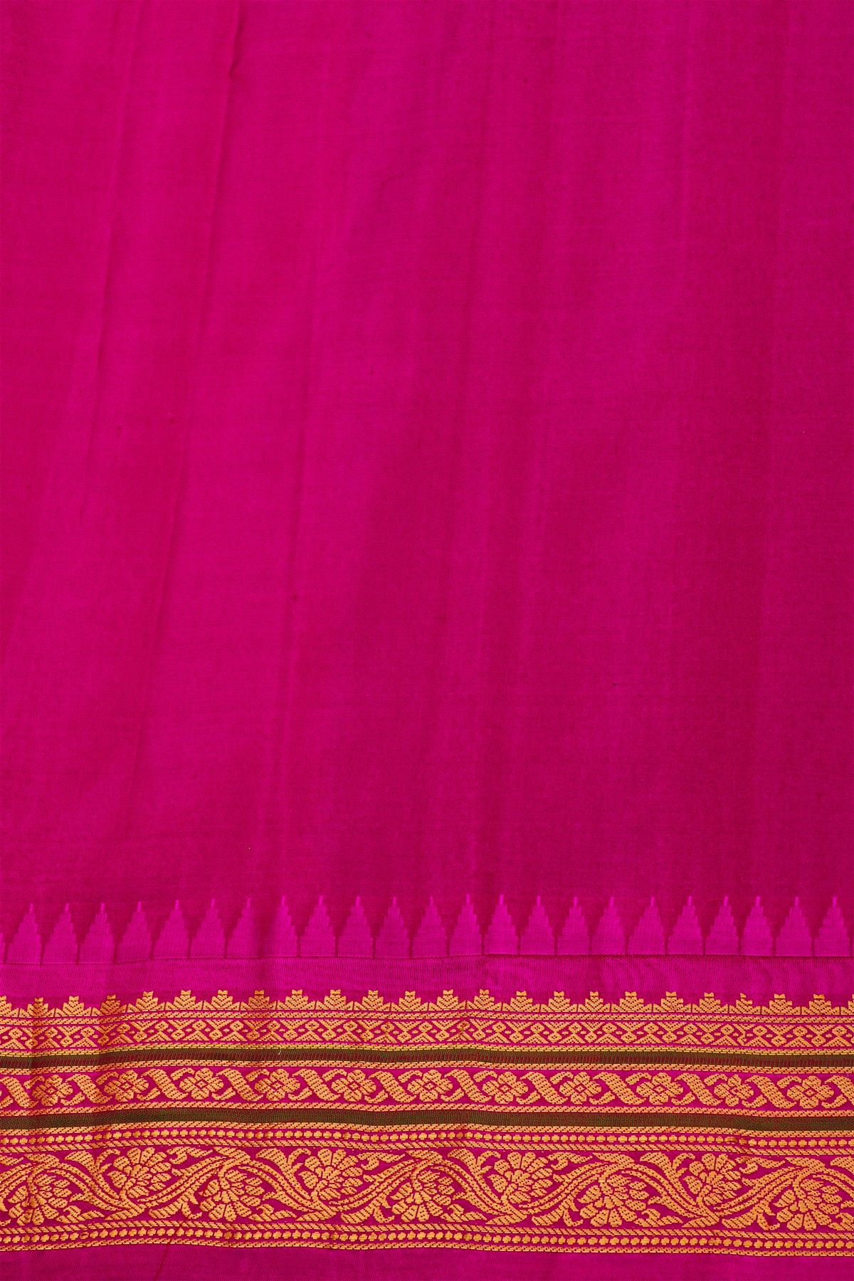 Gadwal Silk Bottle Green Saree