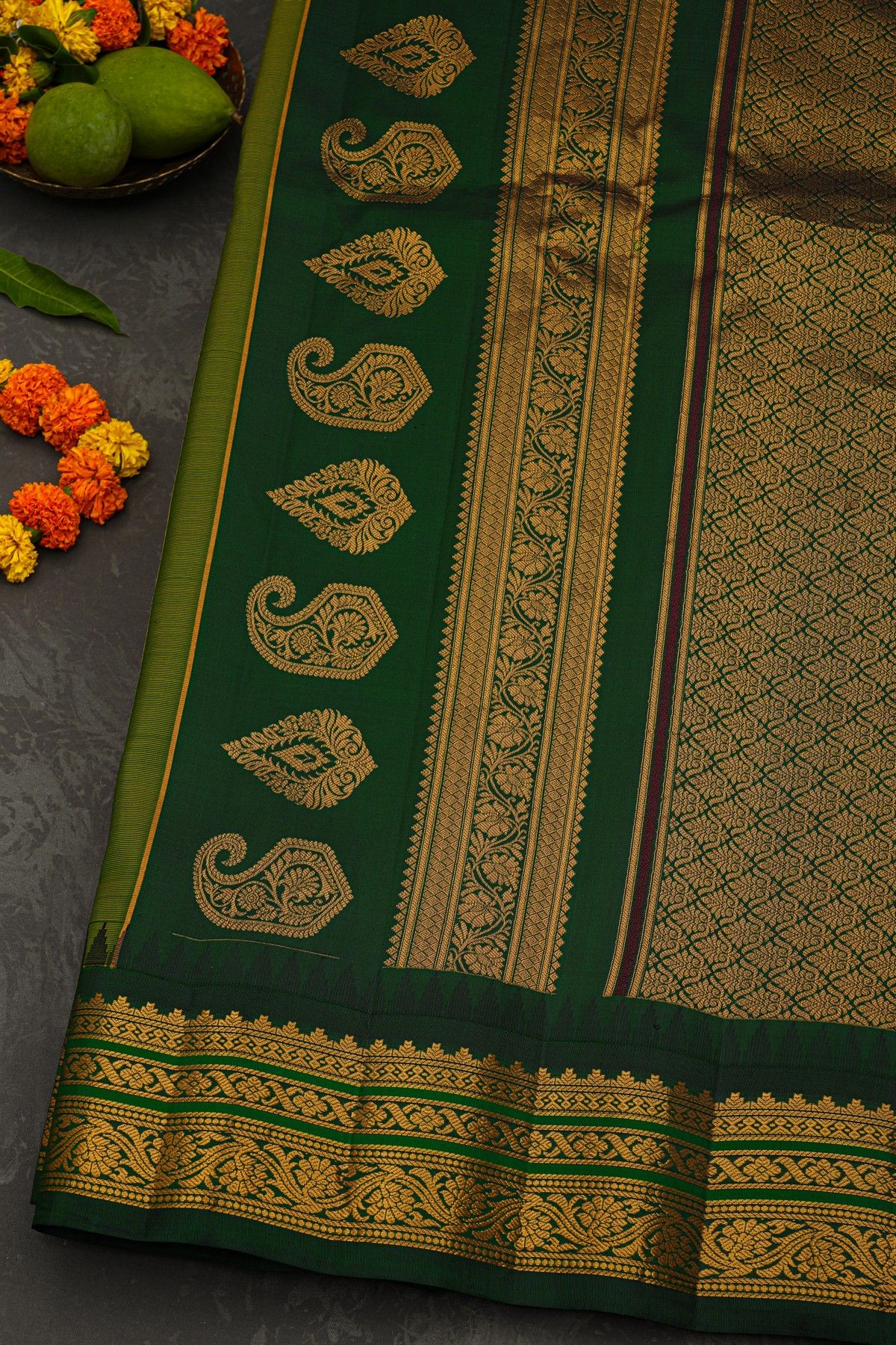 Gadwal Silk Dual Colour Saree
