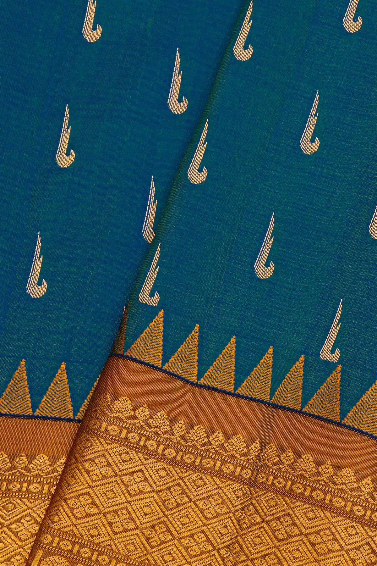 Gadwal Silk Blue Saree