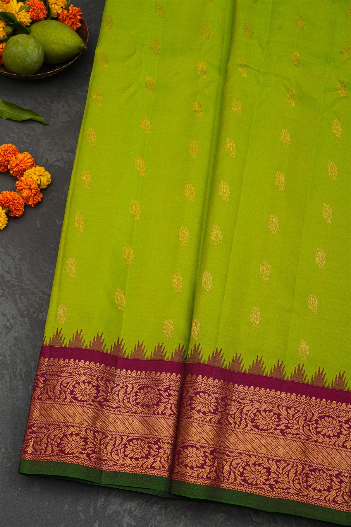Gadwal Silk Green Saree