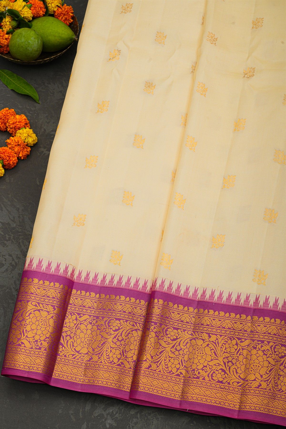 Gadwal Silk Off White Saree