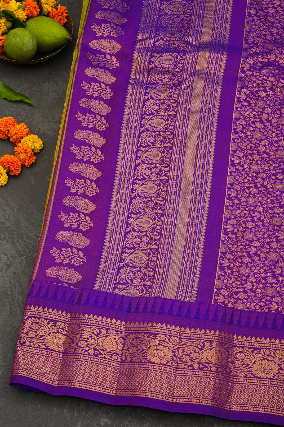 Gadwal Silk Light Green Saree