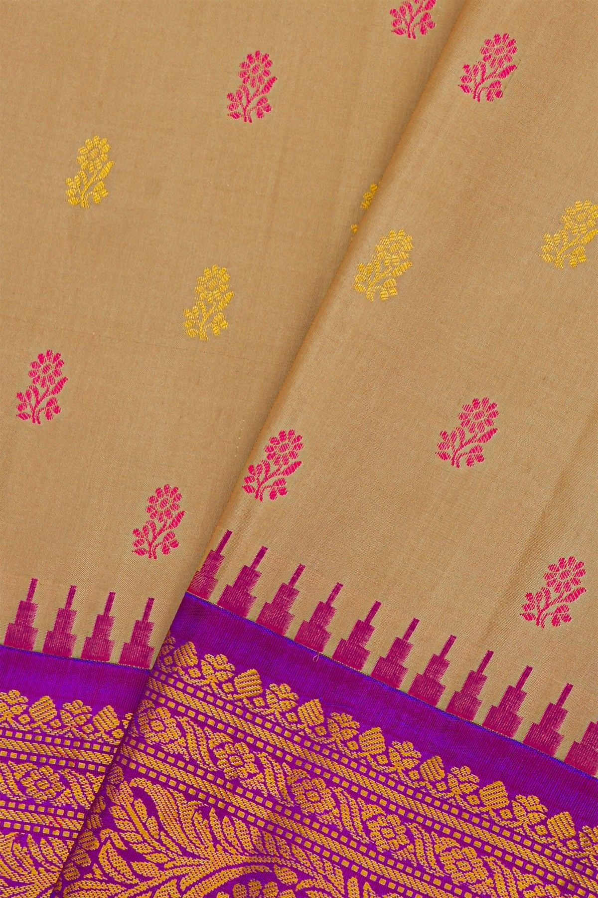 Gadwal Silk Cream Saree