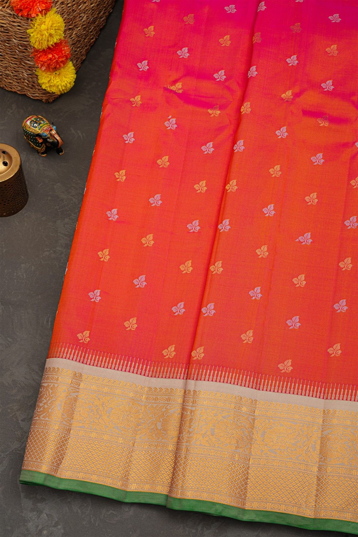 Gadwal Silk Dual Colour Saree