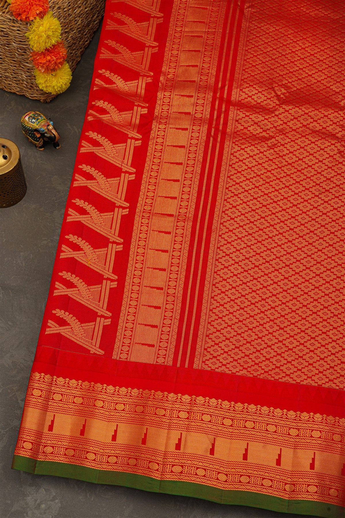 Gadwal Silk Dark Grey Saree