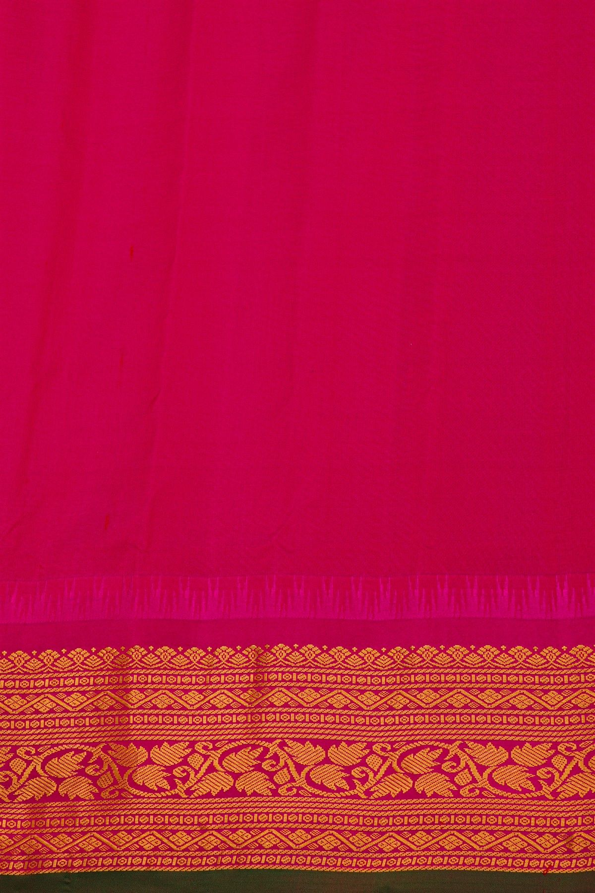 Gadwal Silk Cream Saree