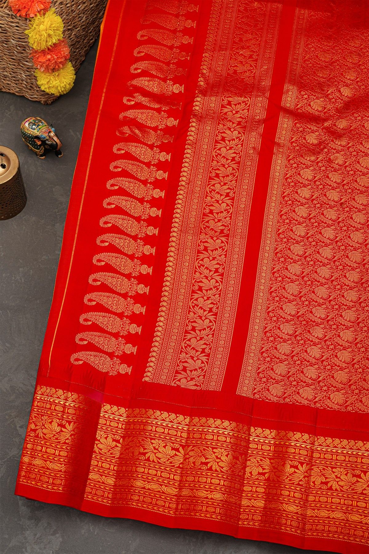 Gadwal Silk Dual Colour Saree