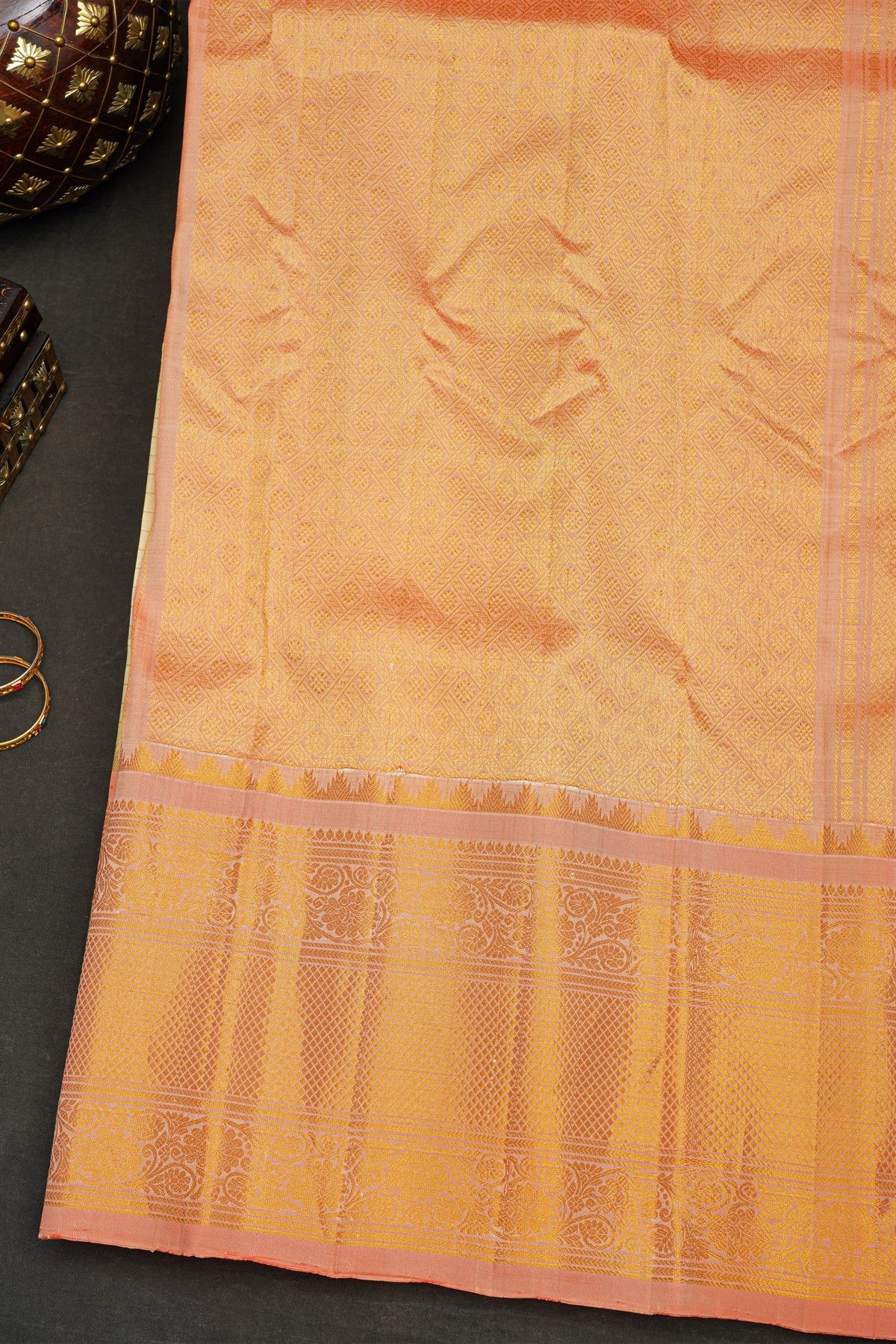Gadwal Silk Cream Saree