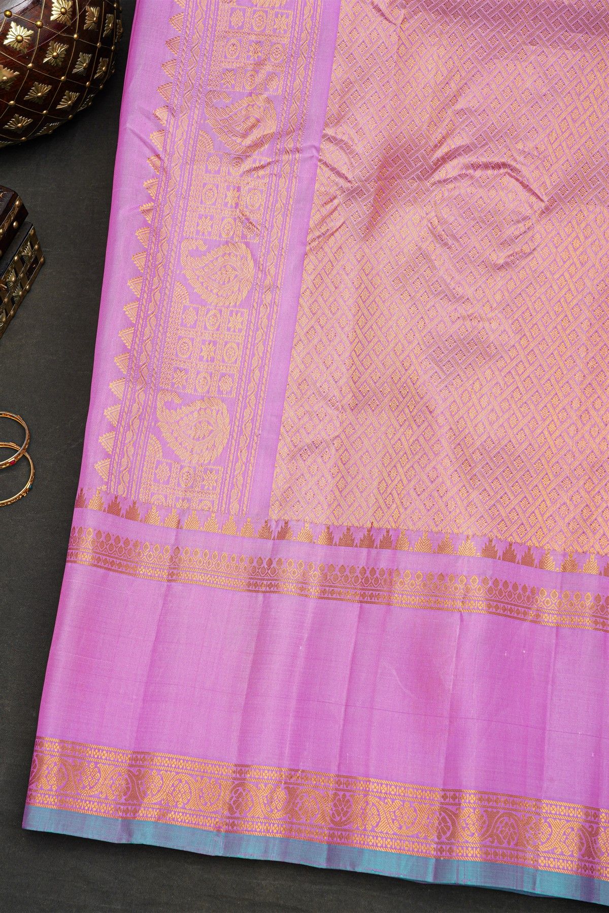 Gadwal Silk Lavender Saree