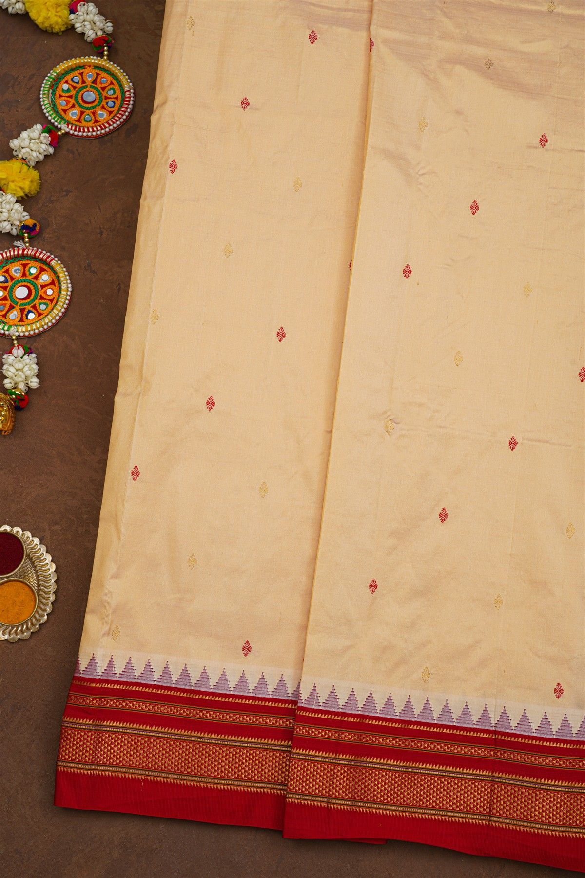 Narayanpet Silk Cream Saree