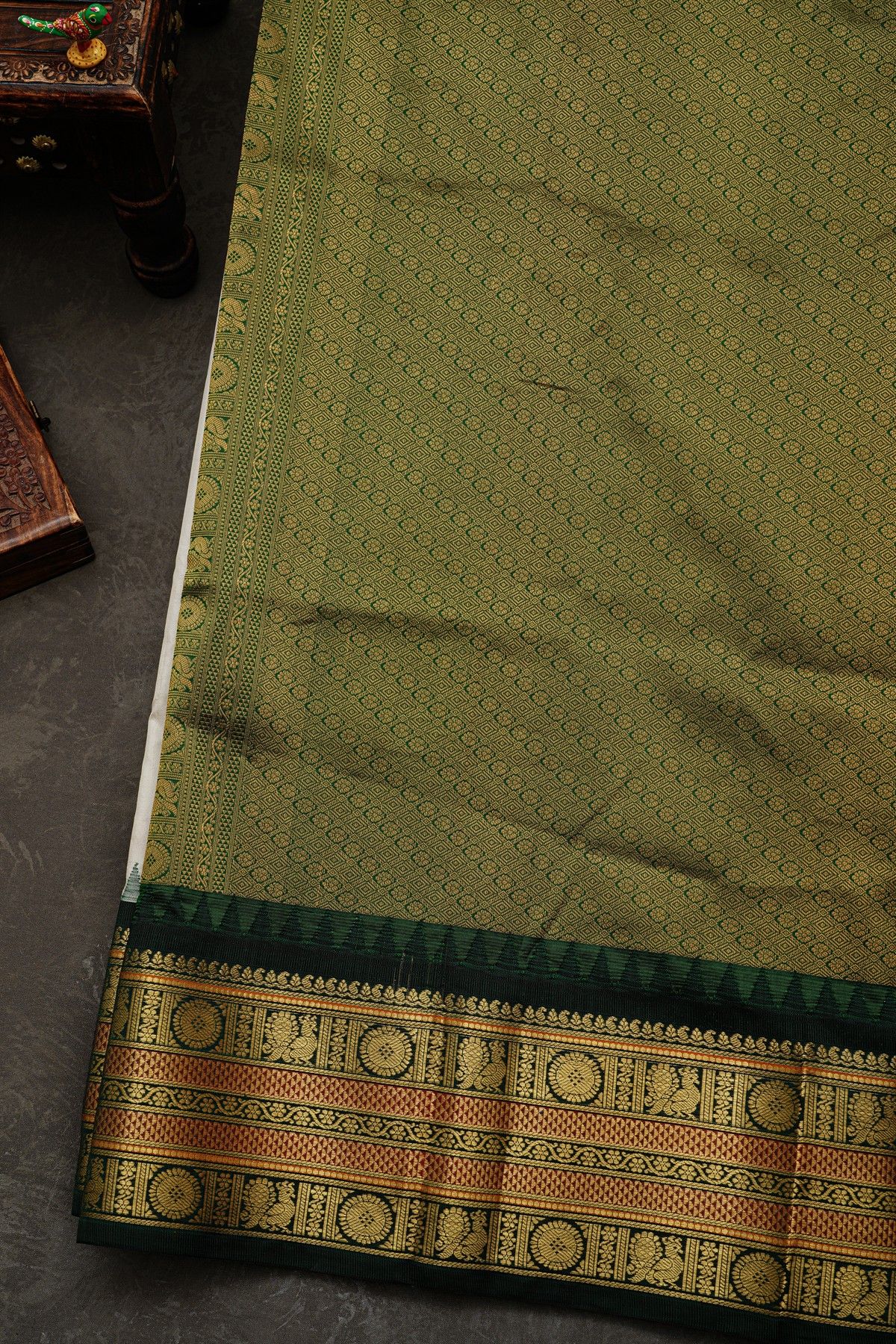 Narayanpet Silk White Saree