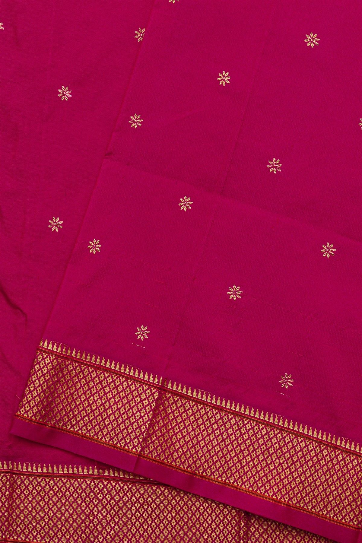 Narayanpet Silk Magenta Saree