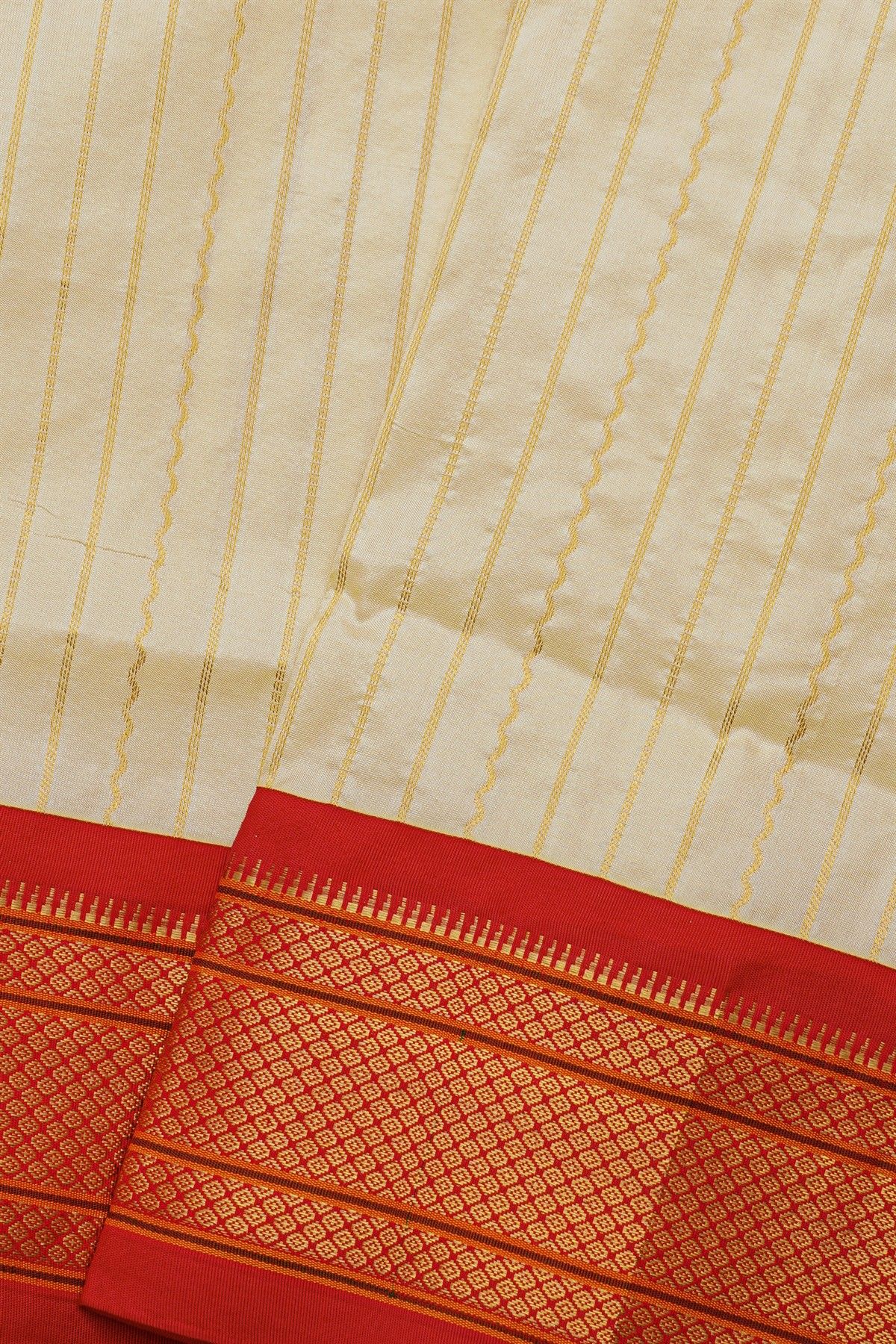 Narayanpet Silk Off White Saree