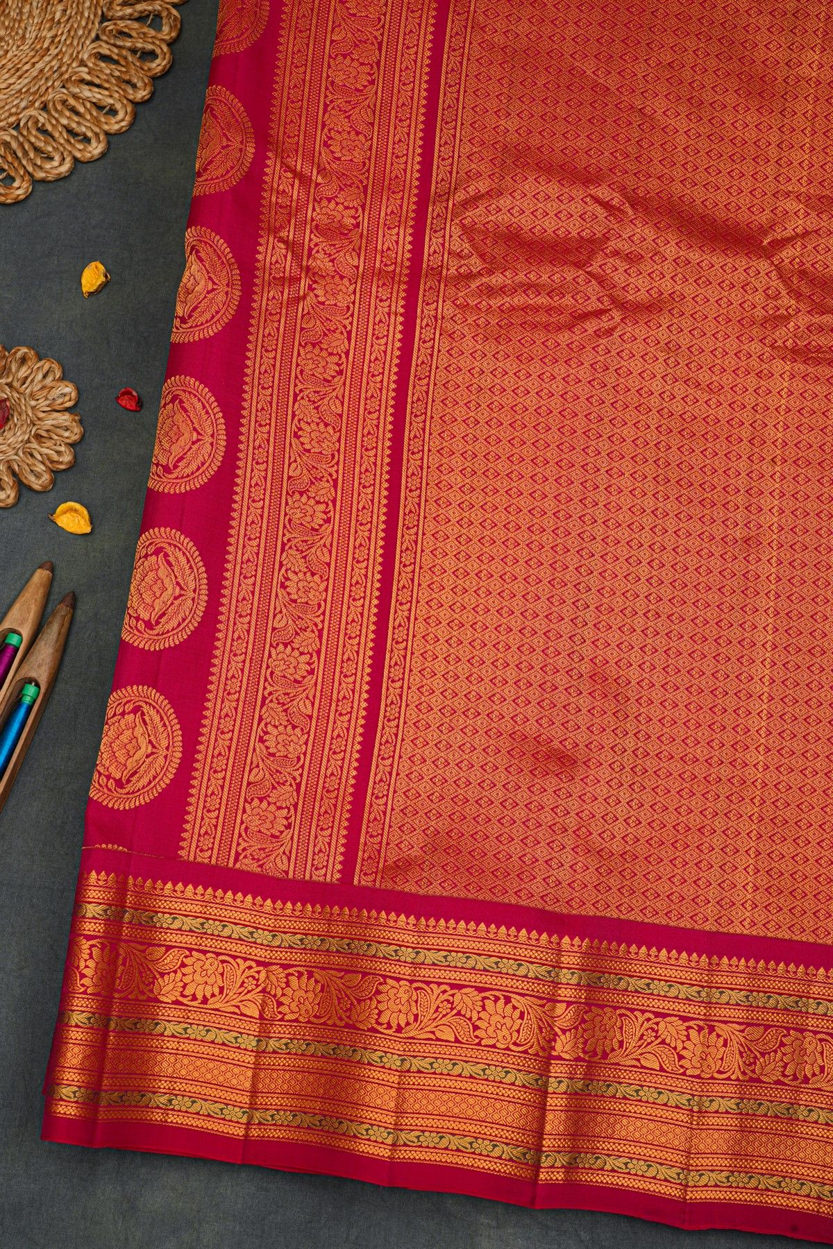 Gadwal Silk Magenta Saree