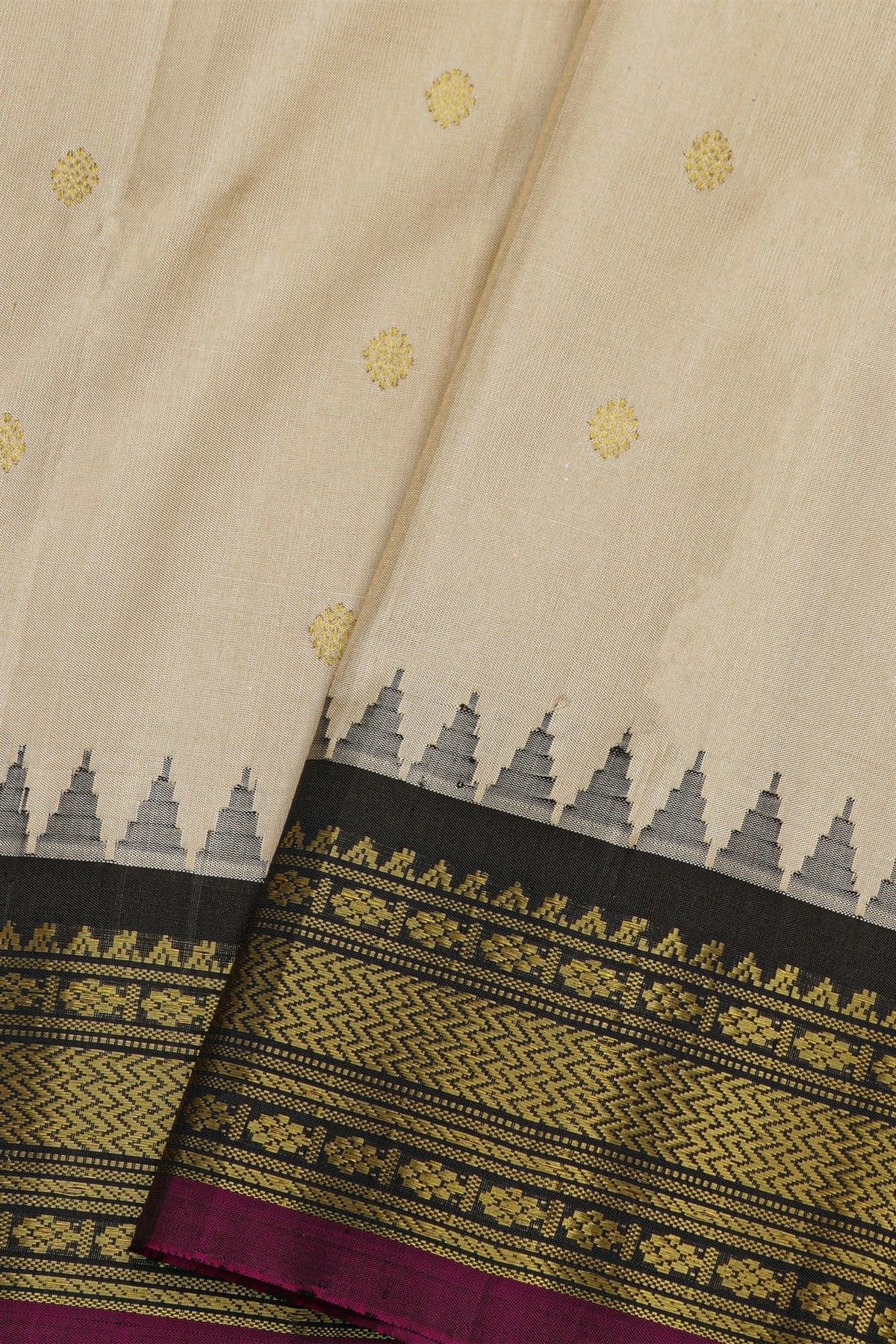 Gadwal Silk Cream Saree