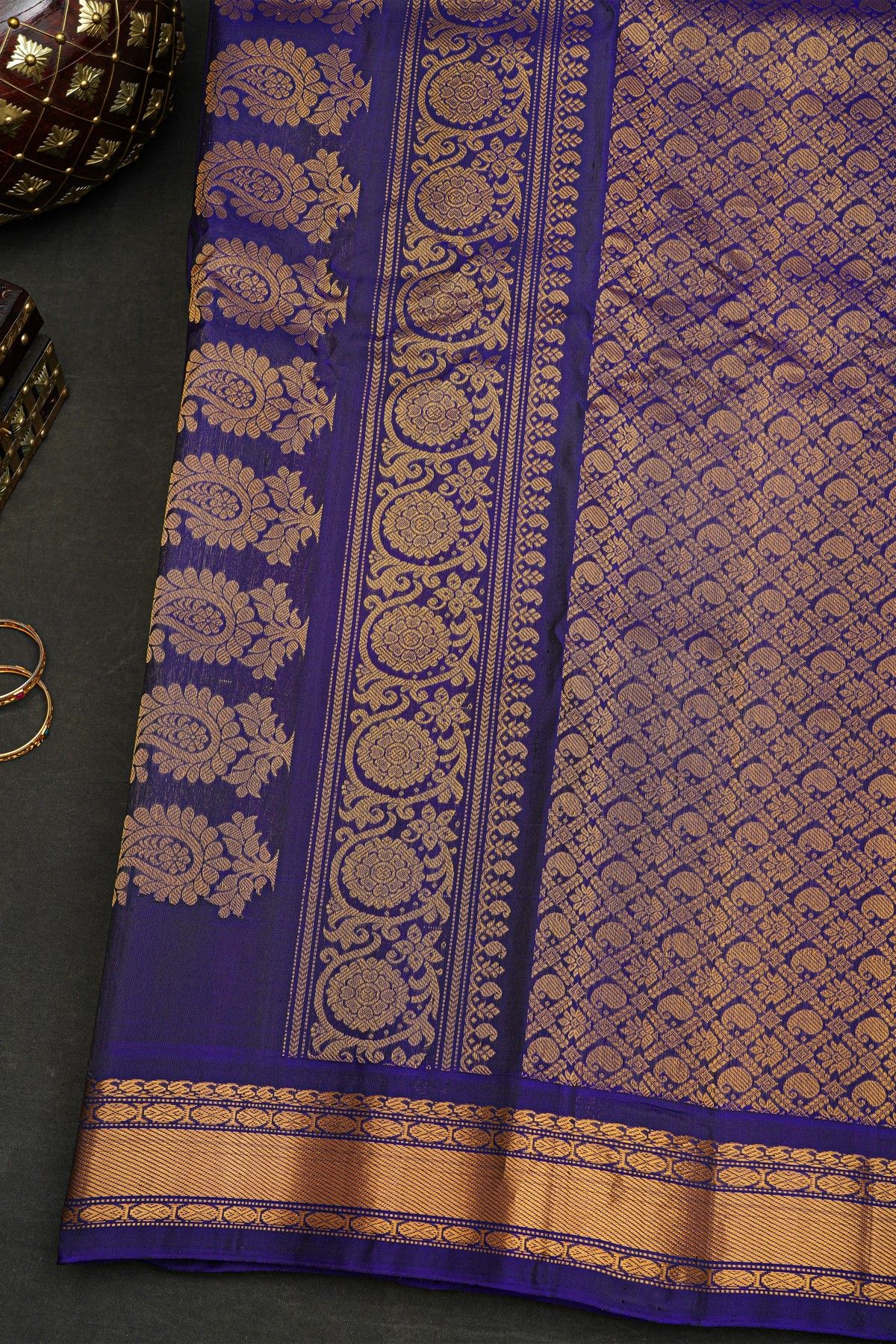 Gadwal Silk Magenta Saree