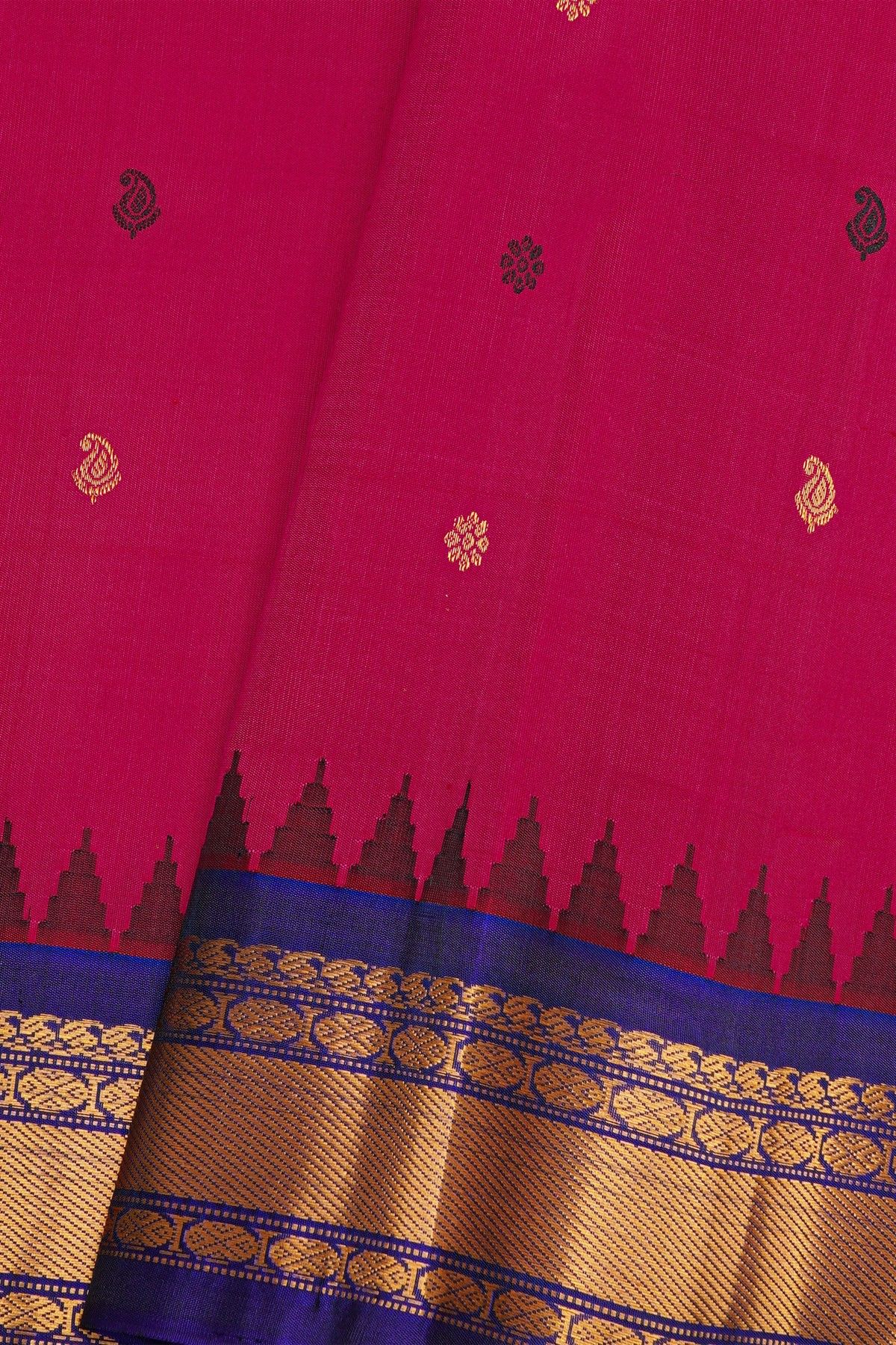 Gadwal Silk Magenta Saree