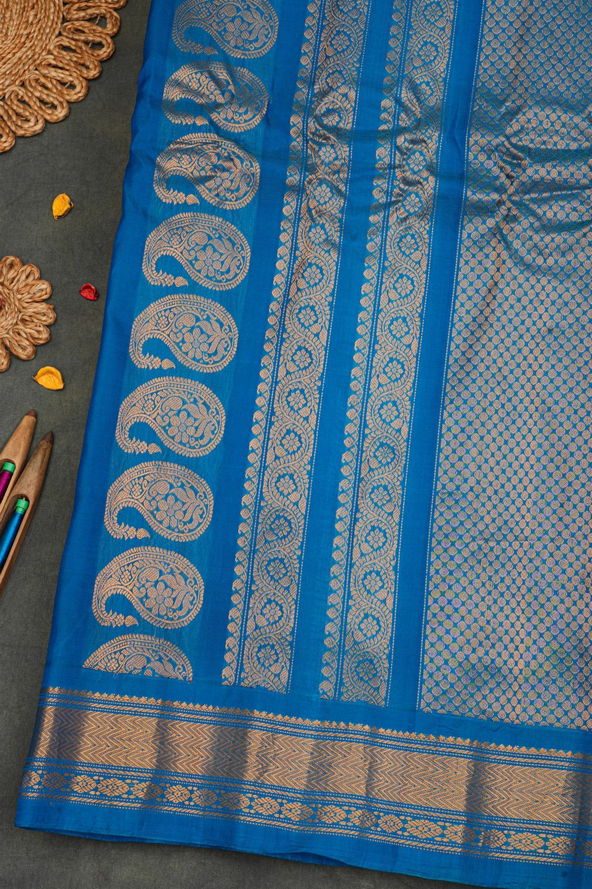 Gadwal Silk Pink Saree
