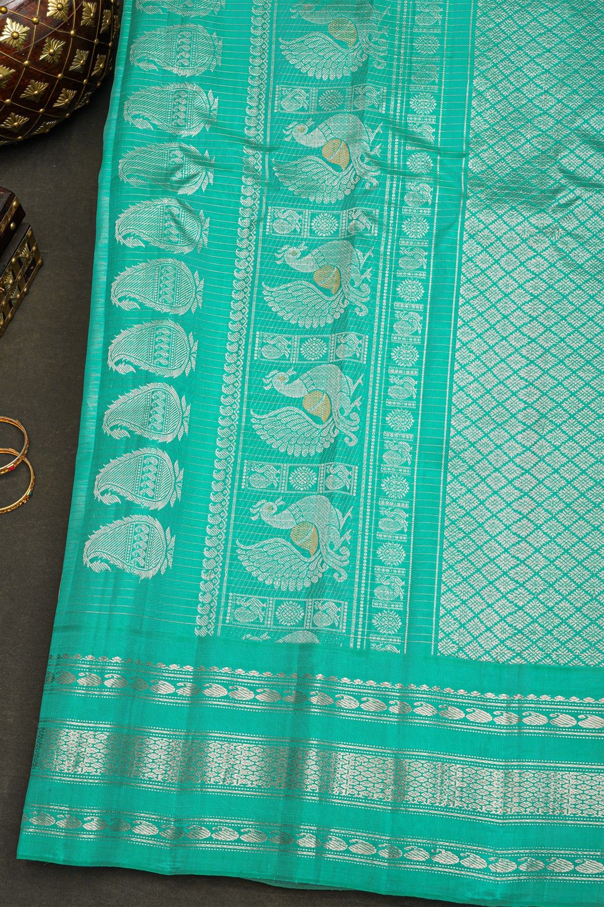 Gadwal Silk White Saree