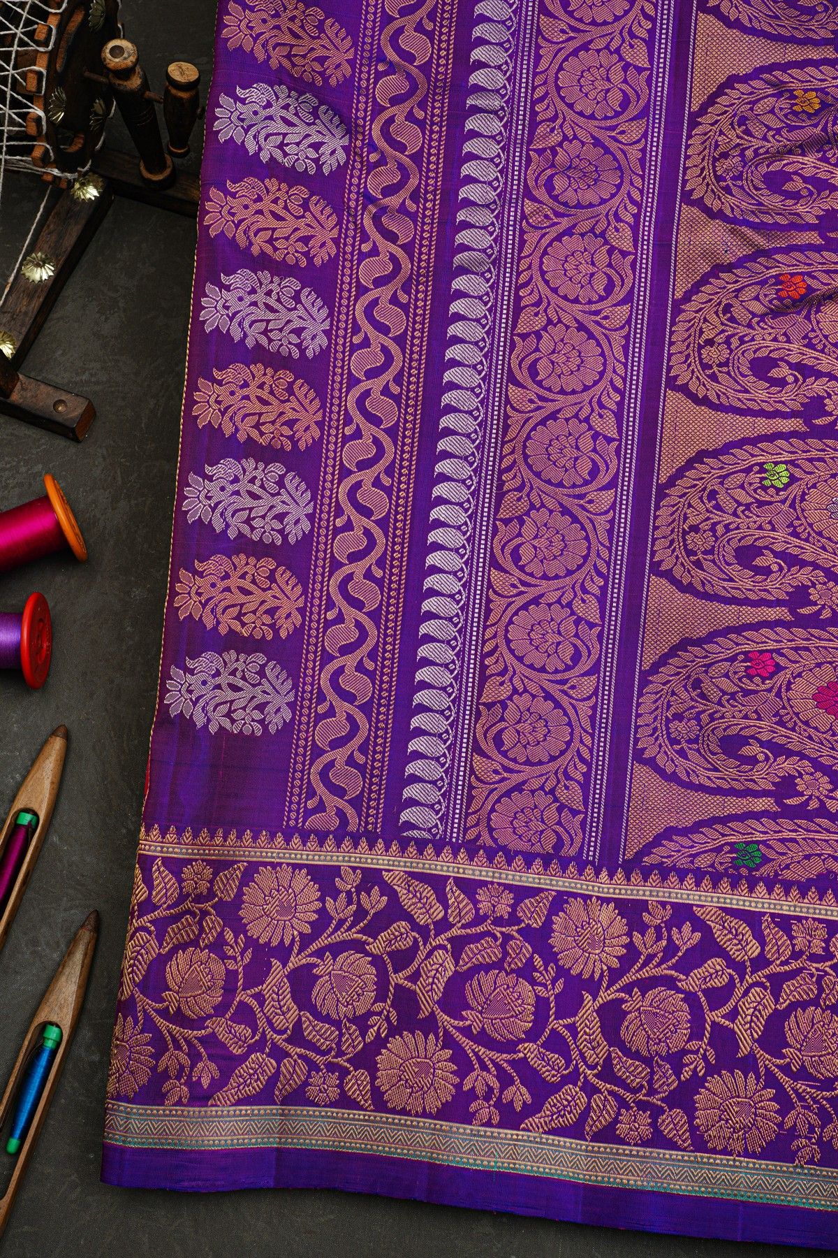 Gadwal Silk Peach Saree