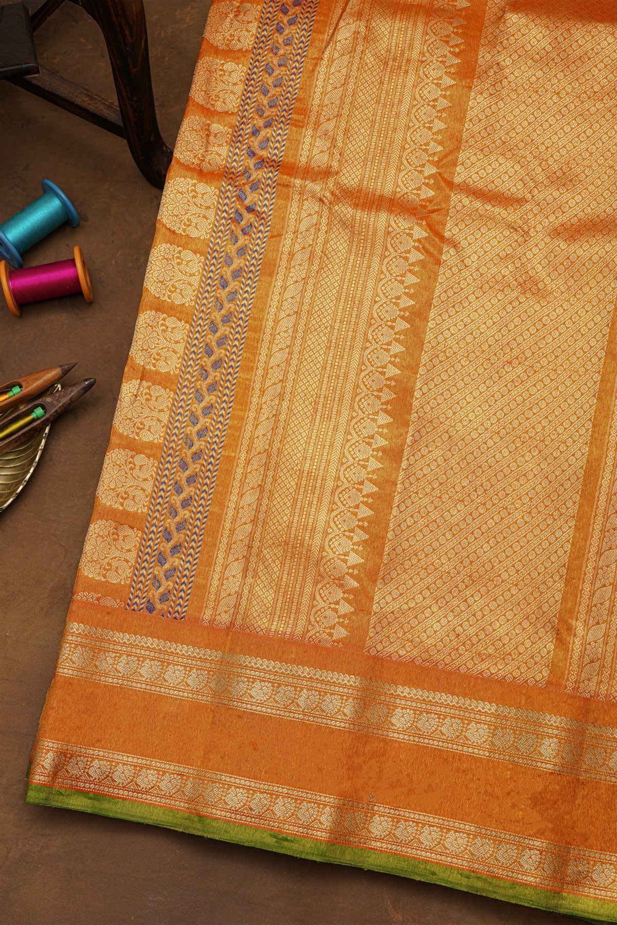 Gadwal Silk Grey Saree