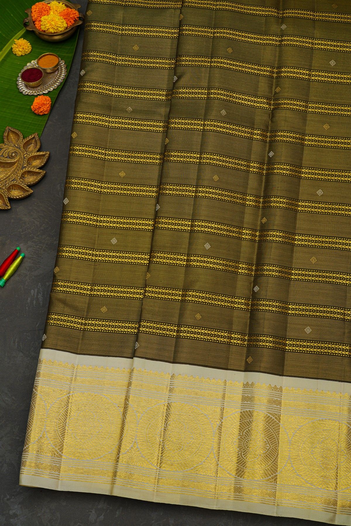 Kanchipuram Silk Dual Colour Saree