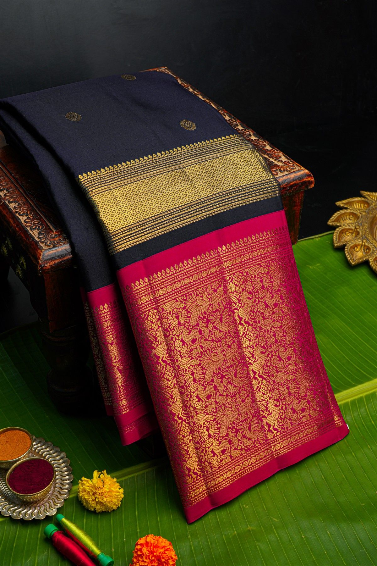 Kancheepuram Silk Navy Blue Saree With Animals Border