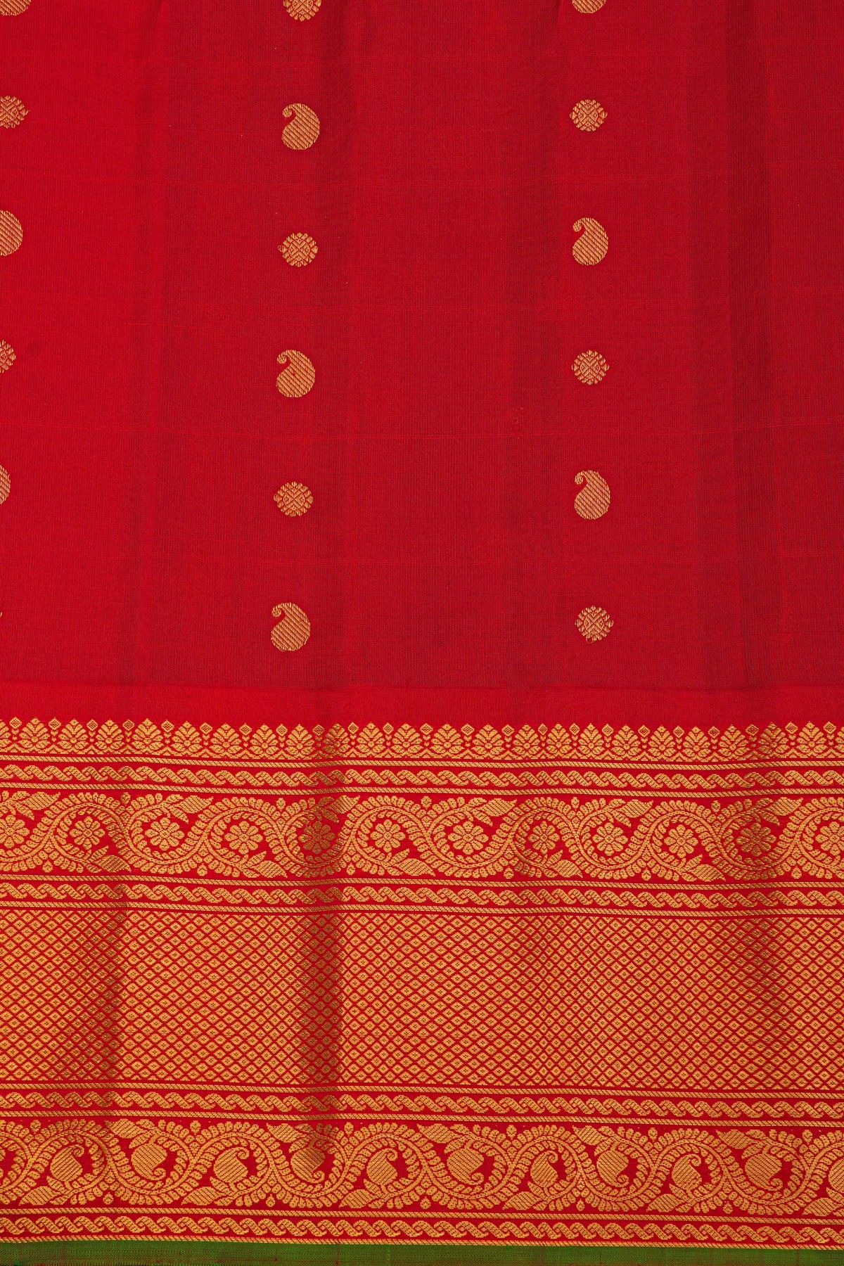 Gadwal Silk Bottle Green Saree With Floral Brocade Pallu