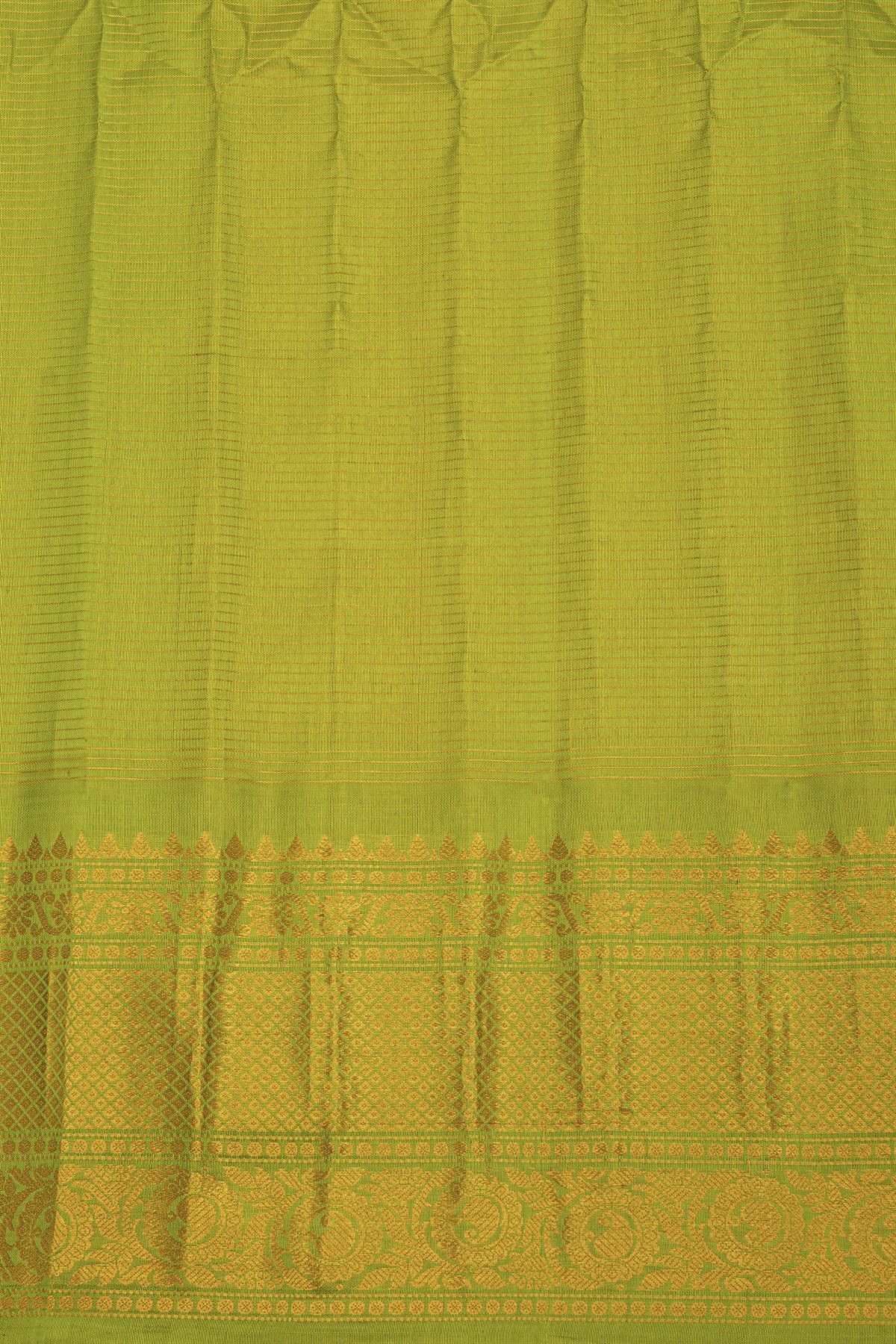 Gadwal Silk Peach Saree Buttis Body With Florals And Mango Paisleys Contrast Border