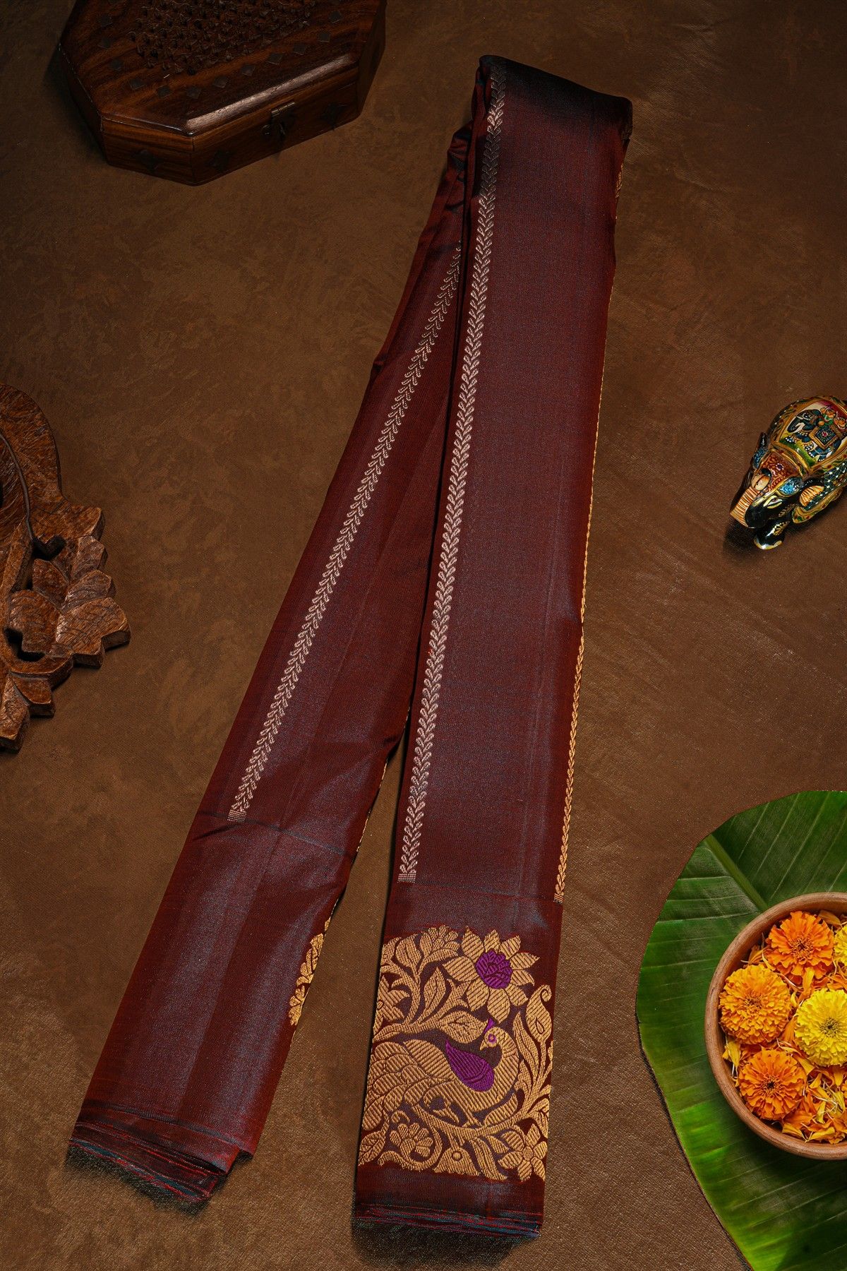Gadwal Silk Dark Brown Saree With Floral Brocade Pallu