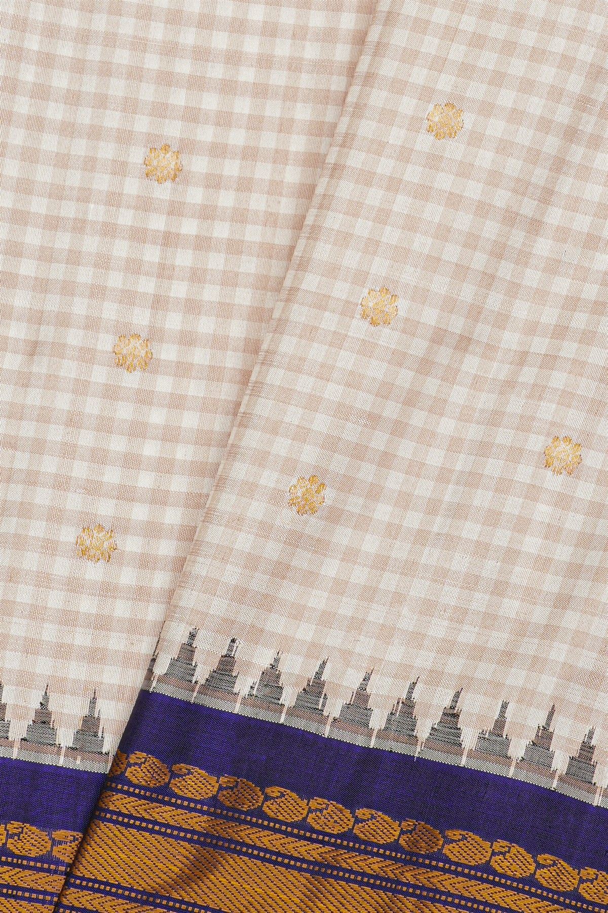 Gadwal Silk Cream Saree With Floral Brocade Pallu