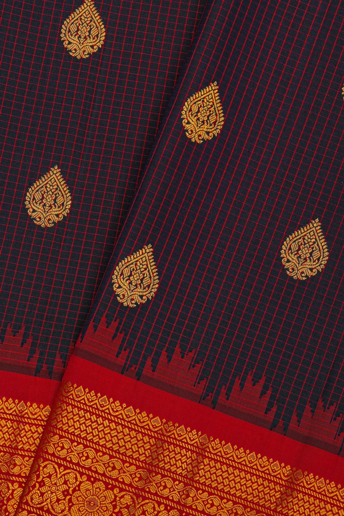 Gadwal Silk Navy Blue Saree With Florals And Leaves With Diamonds Border
