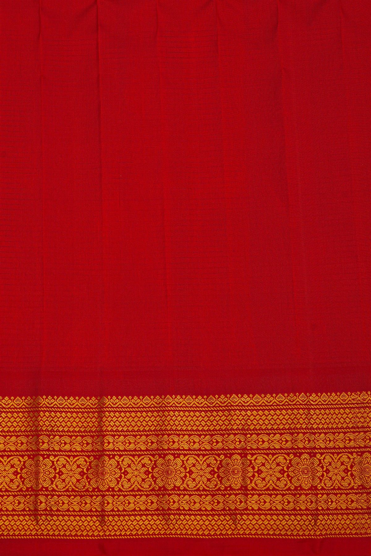 Gadwal Silk Navy Blue Saree With Florals And Leaves With Diamonds Border