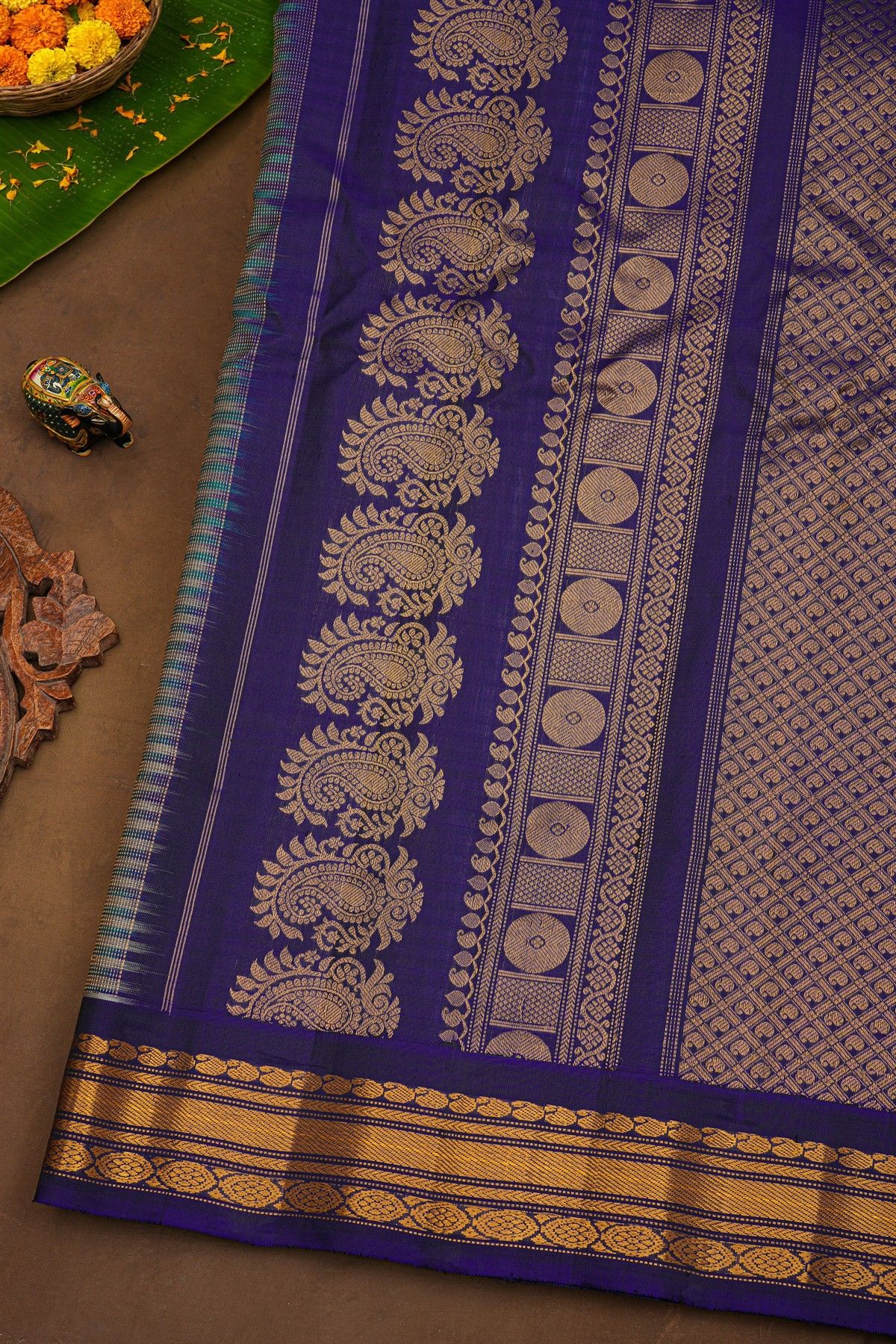 Gadwal Silk Sky Blue Saree With Floral Brocade Pallu