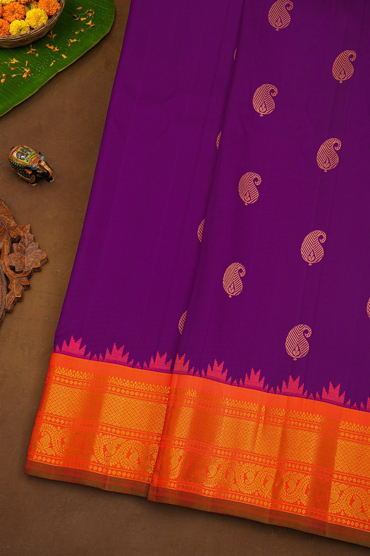 Gadwal Silk Purple Saree With Floral Brocade Pallu