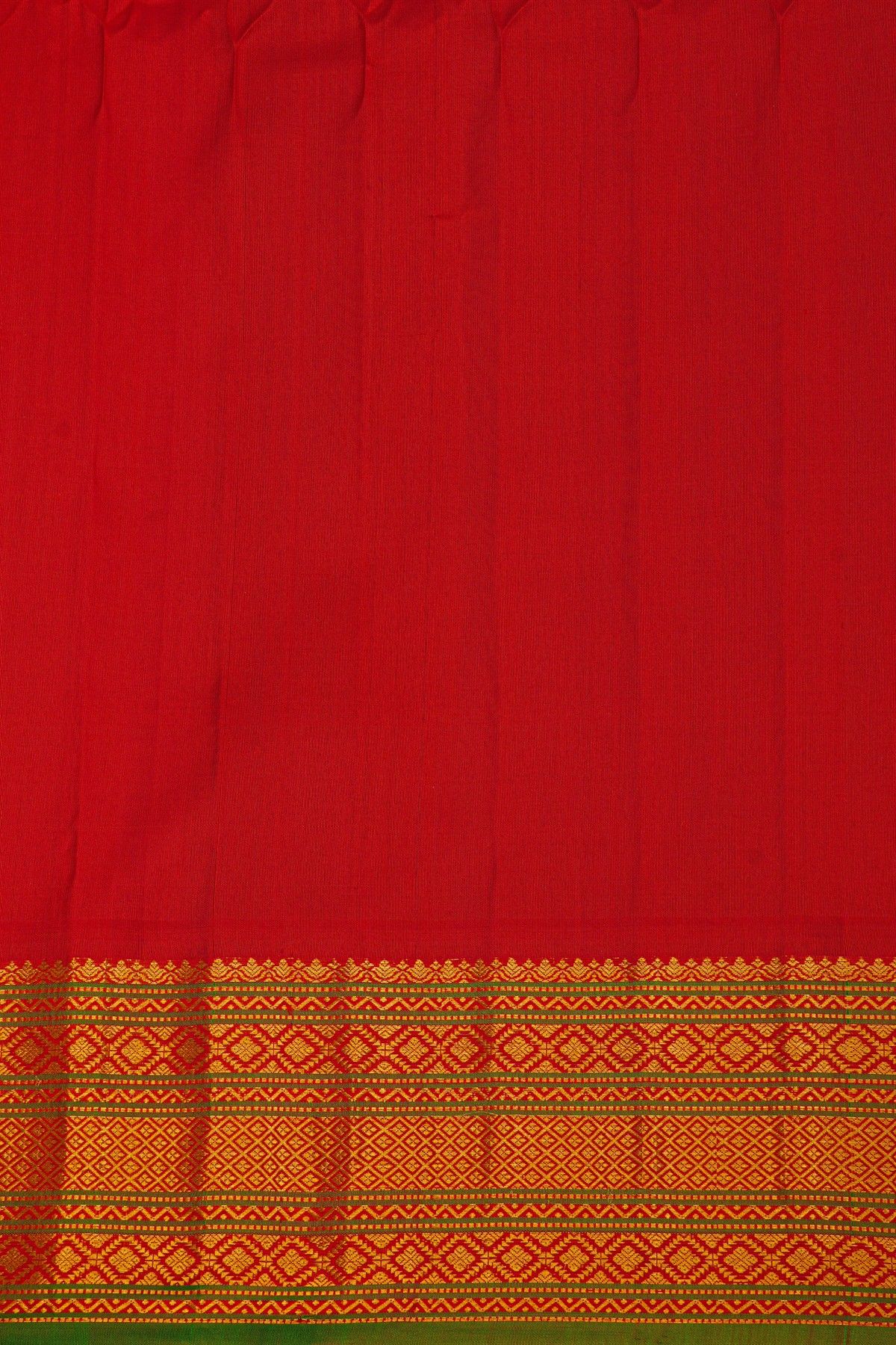 Gadwal Silk Bottle Green Saree With Floral Brocade Pallu