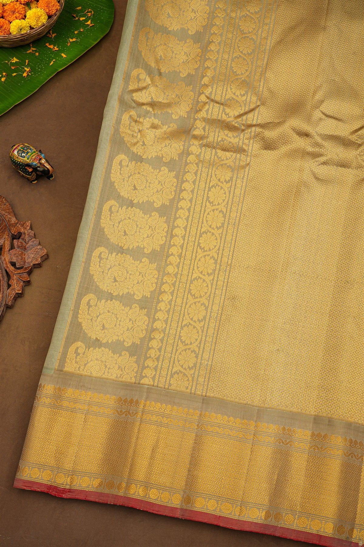 Gadwal Silk Sky Blue Saree With Floral Brocade Pallu