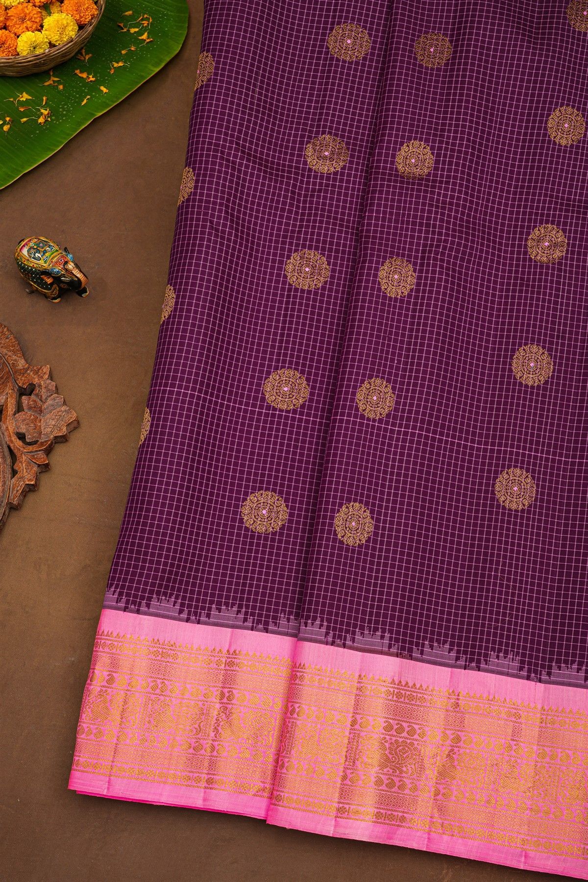 Gadwal Silk Purple Saree With Temples Border