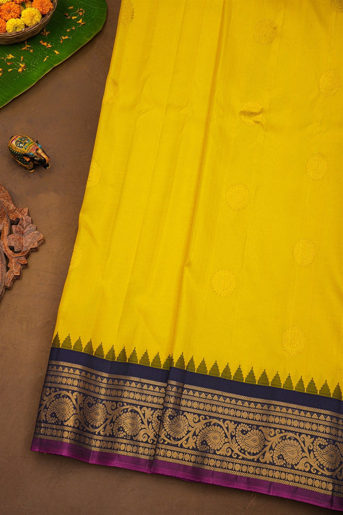 Gadwal Silk Mustard Saree With Florals And Leaves Jaal Border