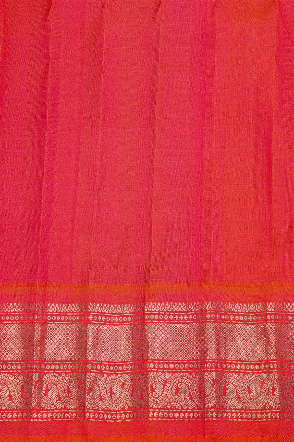 Gadwal Silk Purple Saree With Florals And Diamonds In Zari Border