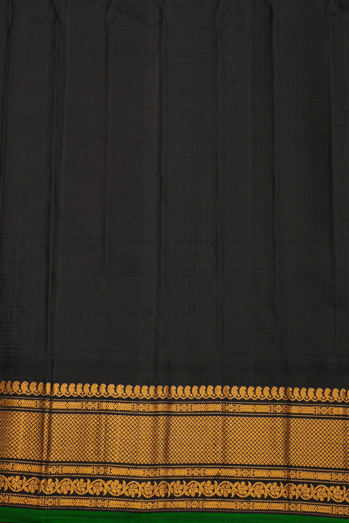 Gadwal Silk Sky Blue Saree With Florals And Diamonds Border
