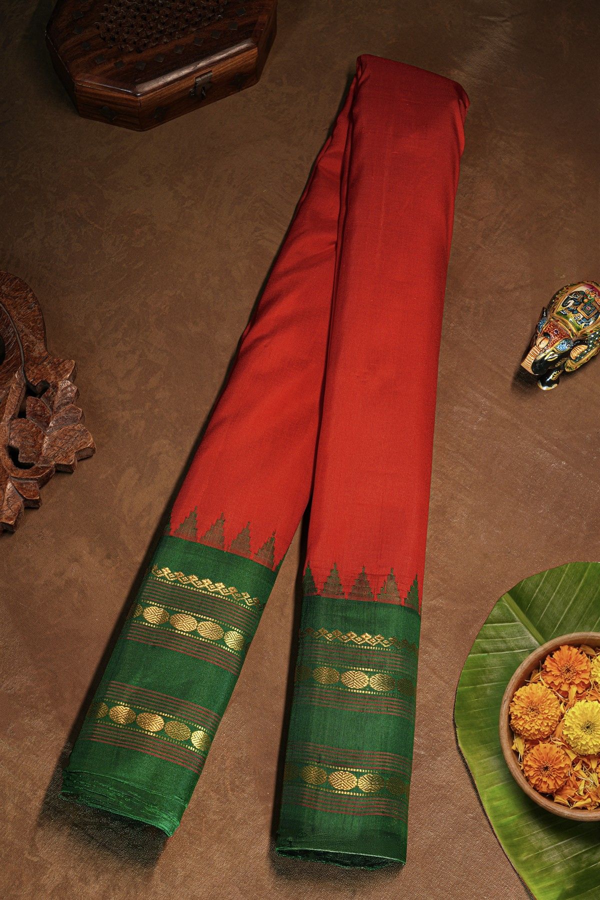 Gadwal Silk Red Saree With Dollars And Temples Border