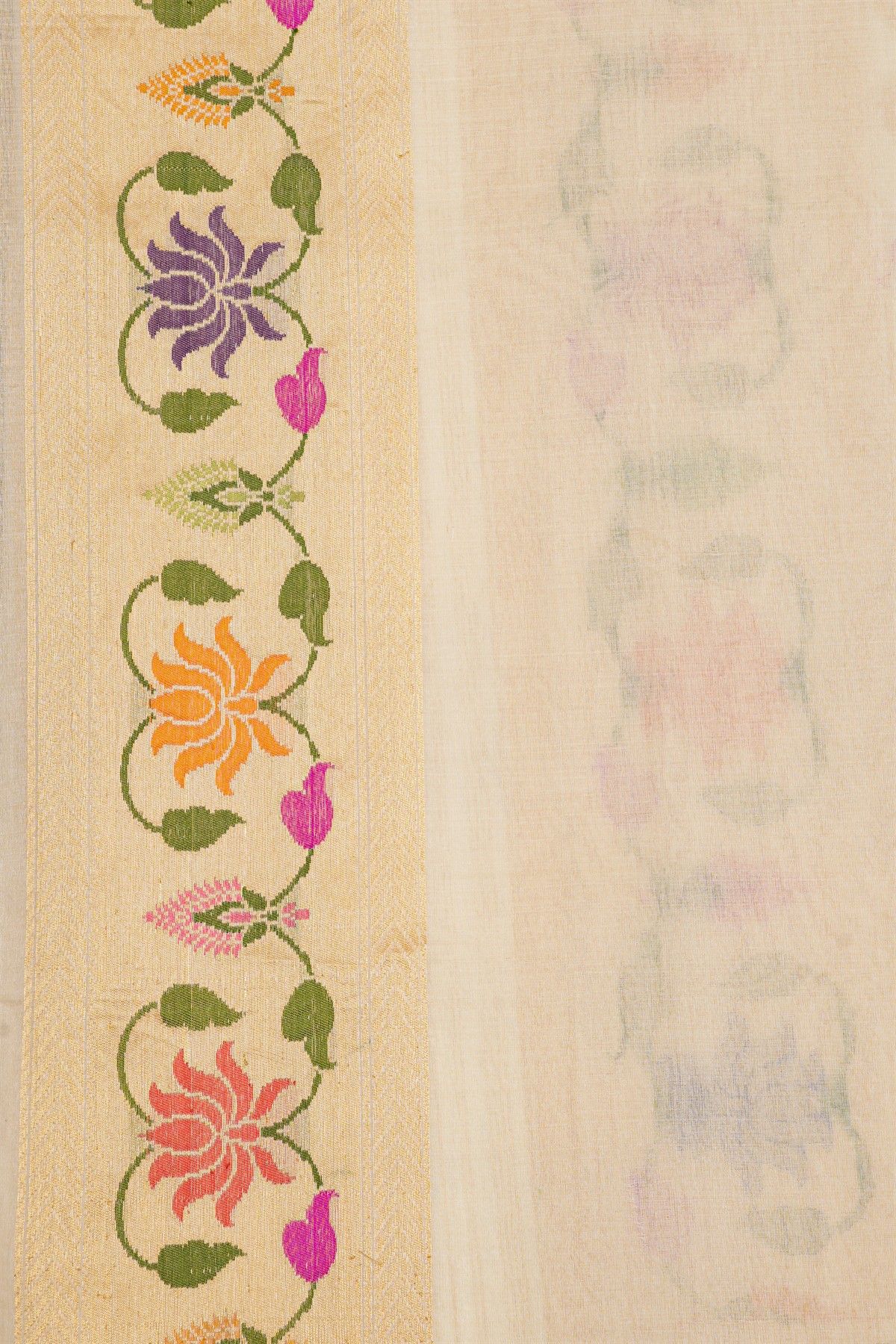 Banarasi Kora Cream Saree With Florals And Leaves In Meenakari Design